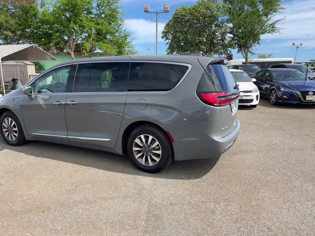 used 2022 Chrysler Pacifica Hybrid car, priced at $30,844