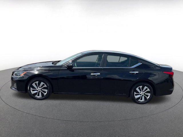 used 2023 Nissan Altima car, priced at $17,611