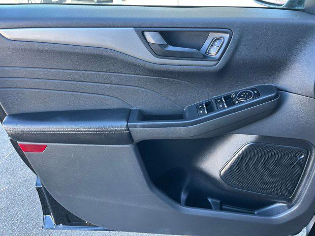 used 2023 Ford Escape car, priced at $21,391