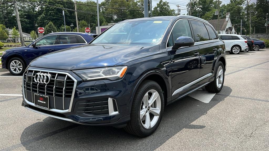 used 2024 Audi Q7 car, priced at $51,995