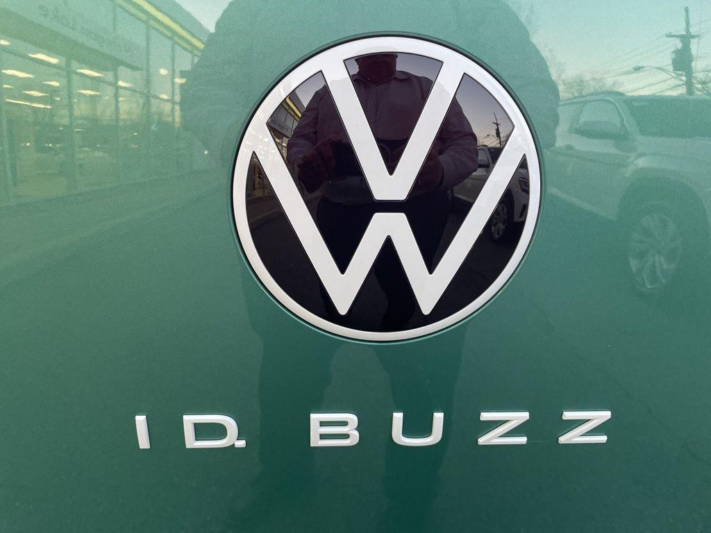 new 2025 Volkswagen ID. Buzz car, priced at $72,427