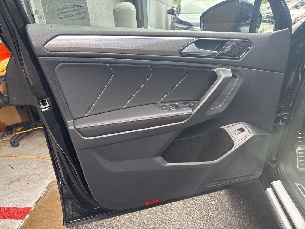 new 2024 Volkswagen Tiguan car, priced at $34,518