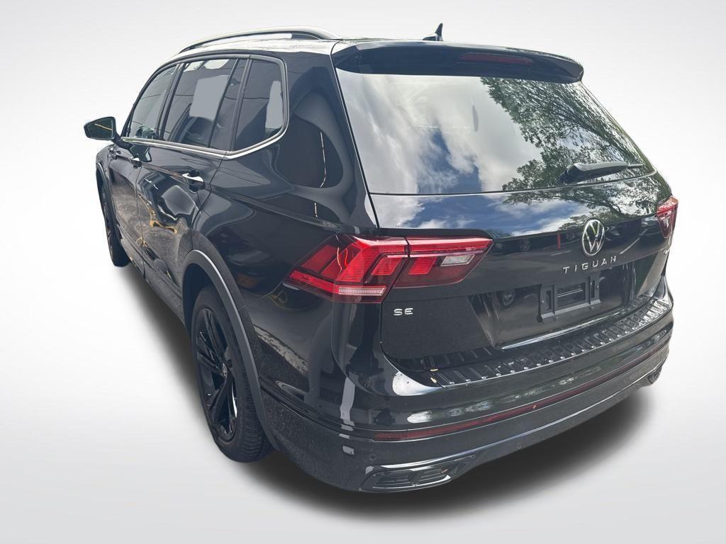 new 2024 Volkswagen Tiguan car, priced at $34,518