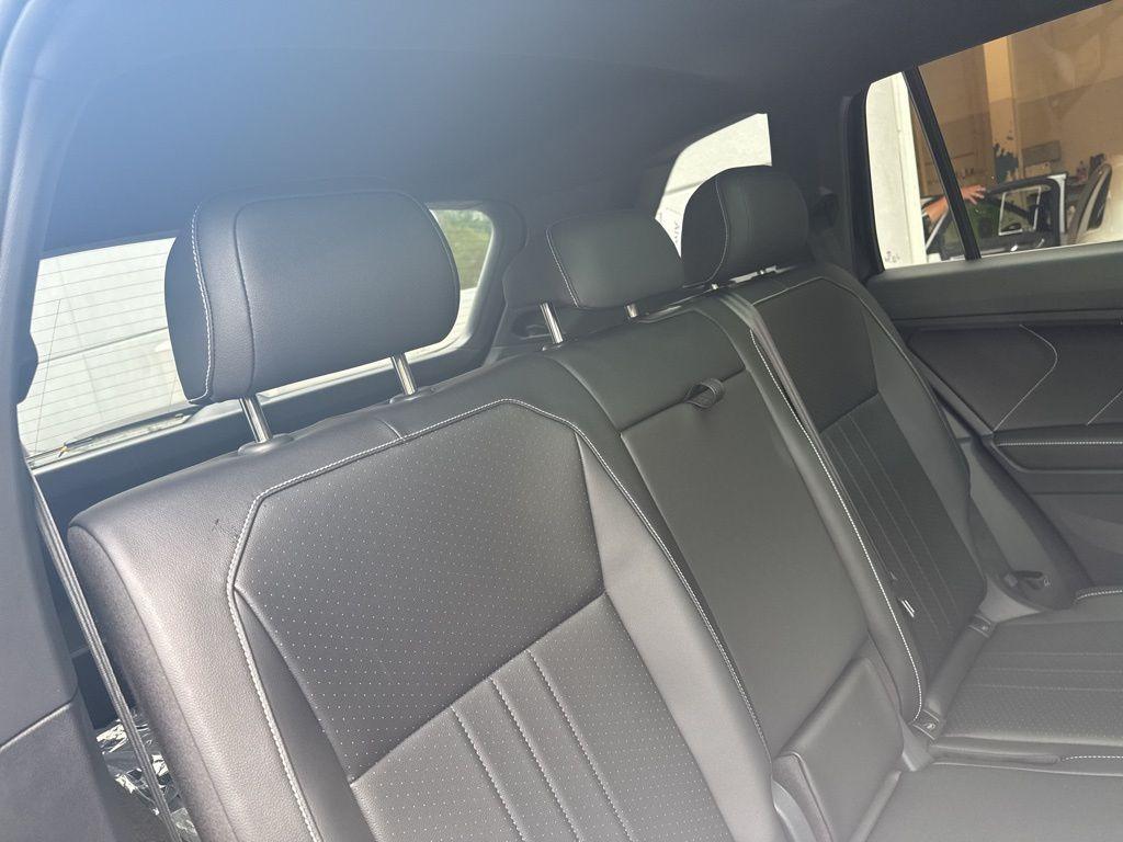 new 2024 Volkswagen Tiguan car, priced at $34,518