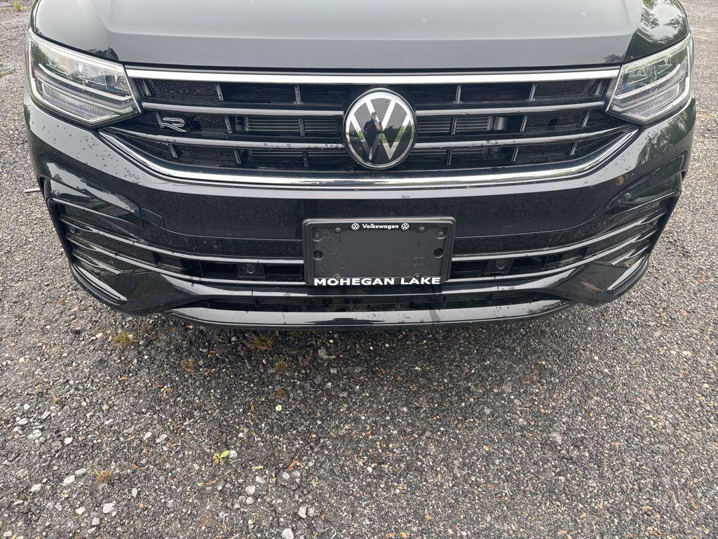 new 2024 Volkswagen Tiguan car, priced at $34,109