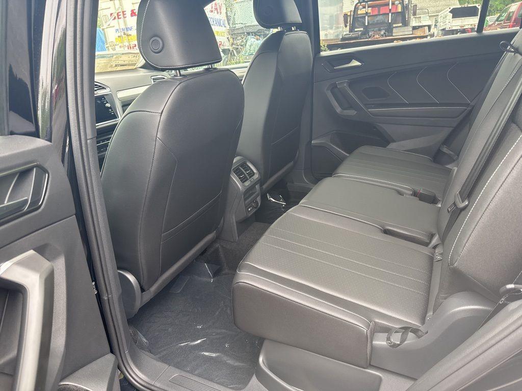 new 2024 Volkswagen Tiguan car, priced at $34,109