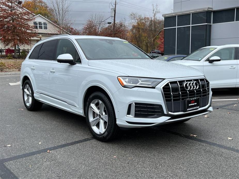 used 2024 Audi Q7 car, priced at $51,500