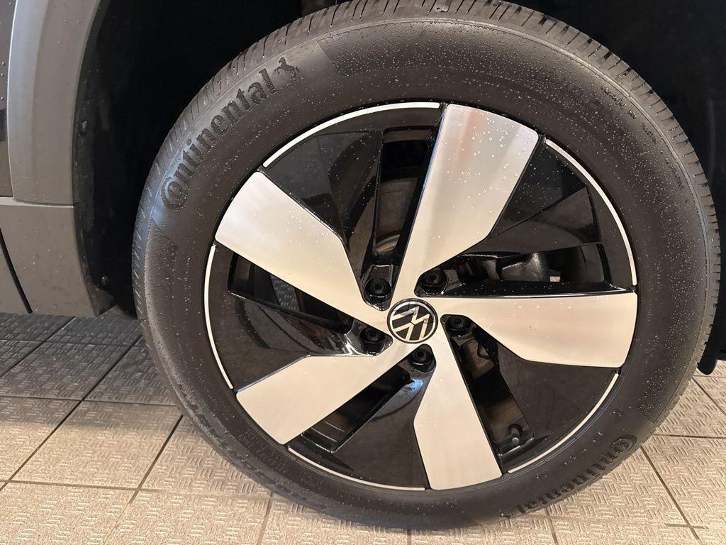 used 2023 Volkswagen Taos car, priced at $21,072