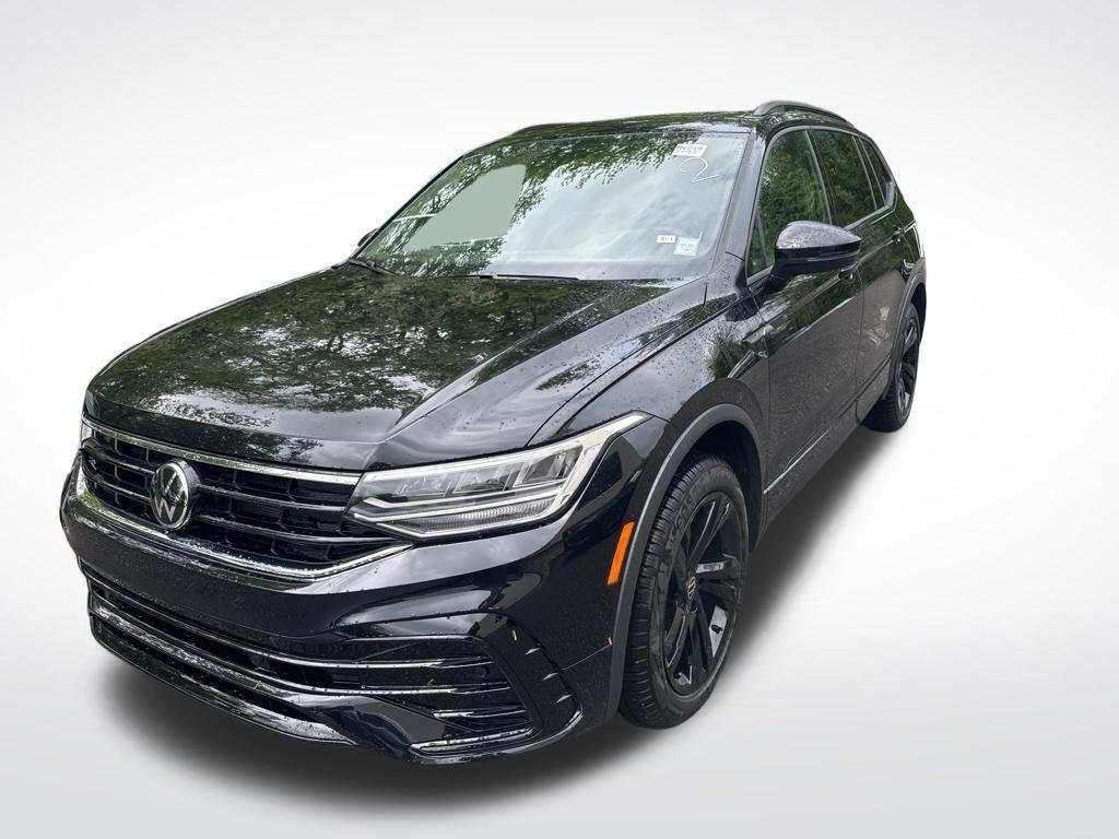new 2024 Volkswagen Tiguan car, priced at $34,288