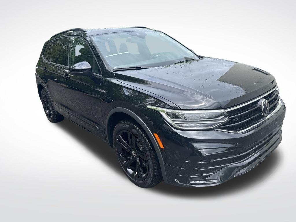 new 2024 Volkswagen Tiguan car, priced at $34,288