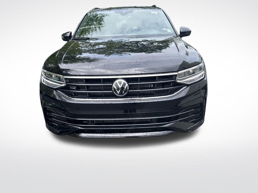 new 2024 Volkswagen Tiguan car, priced at $34,288