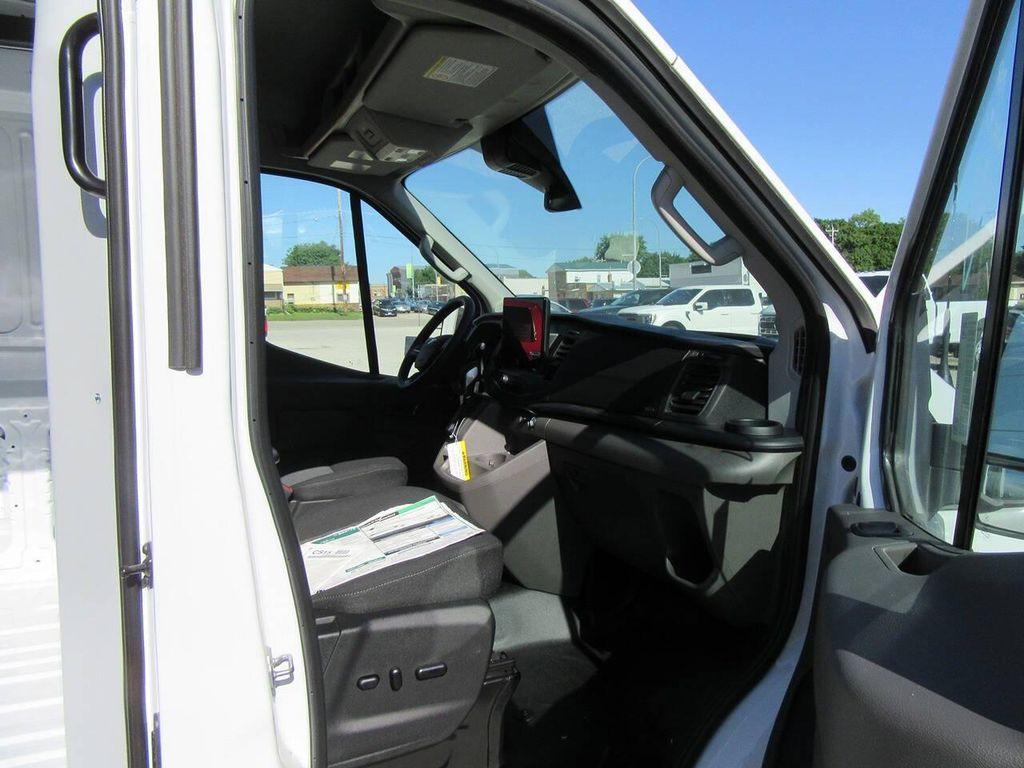 new 2023 Ford Transit-350 car