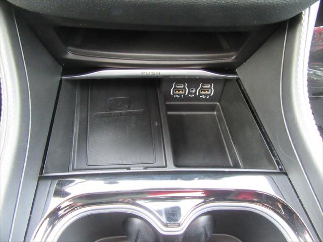 used 2023 Chrysler Pacifica car, priced at $44,350