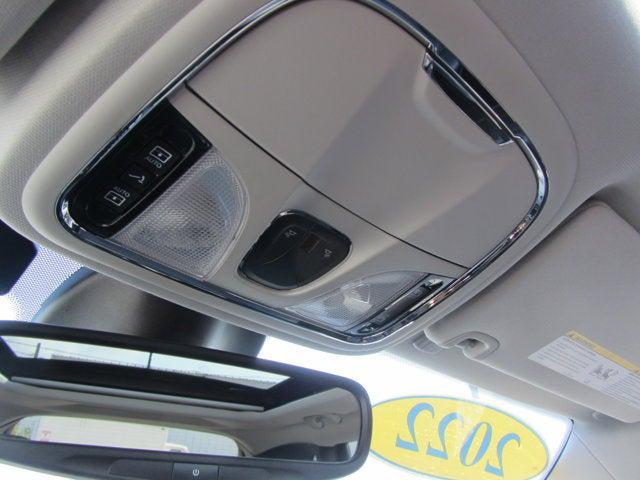 used 2022 Jeep Cherokee car, priced at $26,450