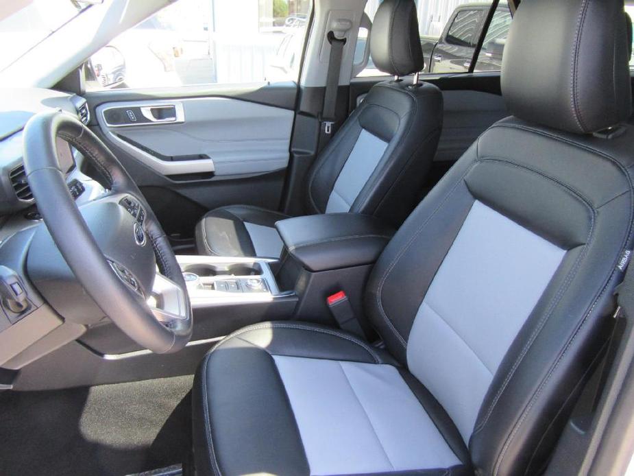 used 2022 Ford Explorer car, priced at $41,650