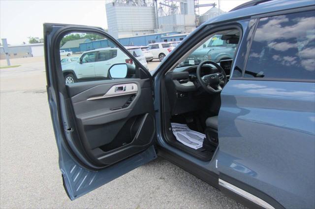 new 2025 Ford Explorer car, priced at $51,115
