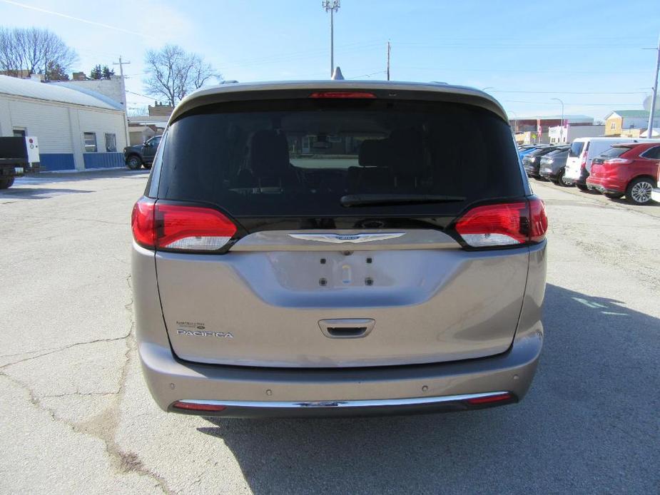 used 2017 Chrysler Pacifica car, priced at $13,950