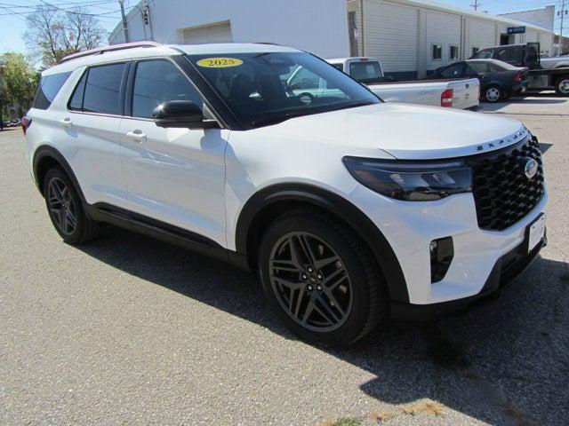 new 2025 Ford Explorer car, priced at $58,814