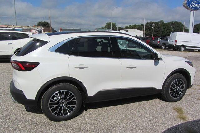 new 2025 Ford Escape PHEV car, priced at $37,671