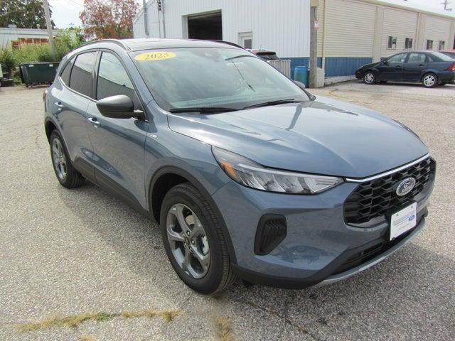 new 2025 Ford Escape car, priced at $31,142