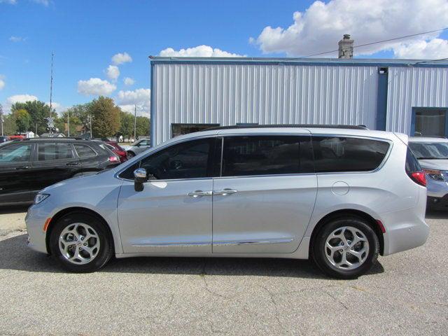 used 2023 Chrysler Pacifica car, priced at $39,950