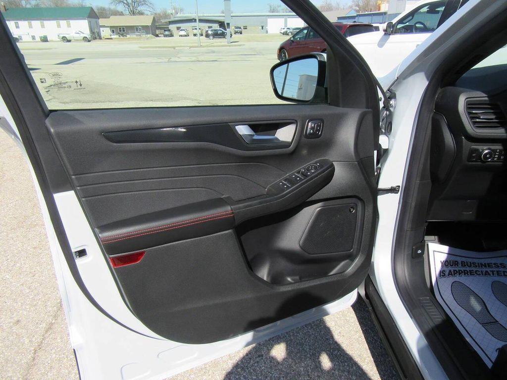 new 2025 Ford Escape car, priced at $36,801
