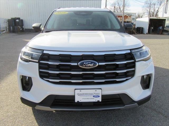 new 2025 Ford Explorer car, priced at $45,674