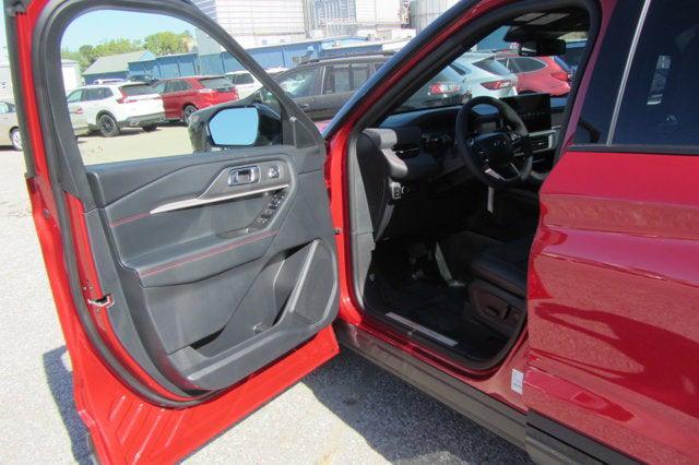 new 2025 Ford Explorer car, priced at $50,060