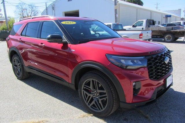 new 2025 Ford Explorer car, priced at $50,060