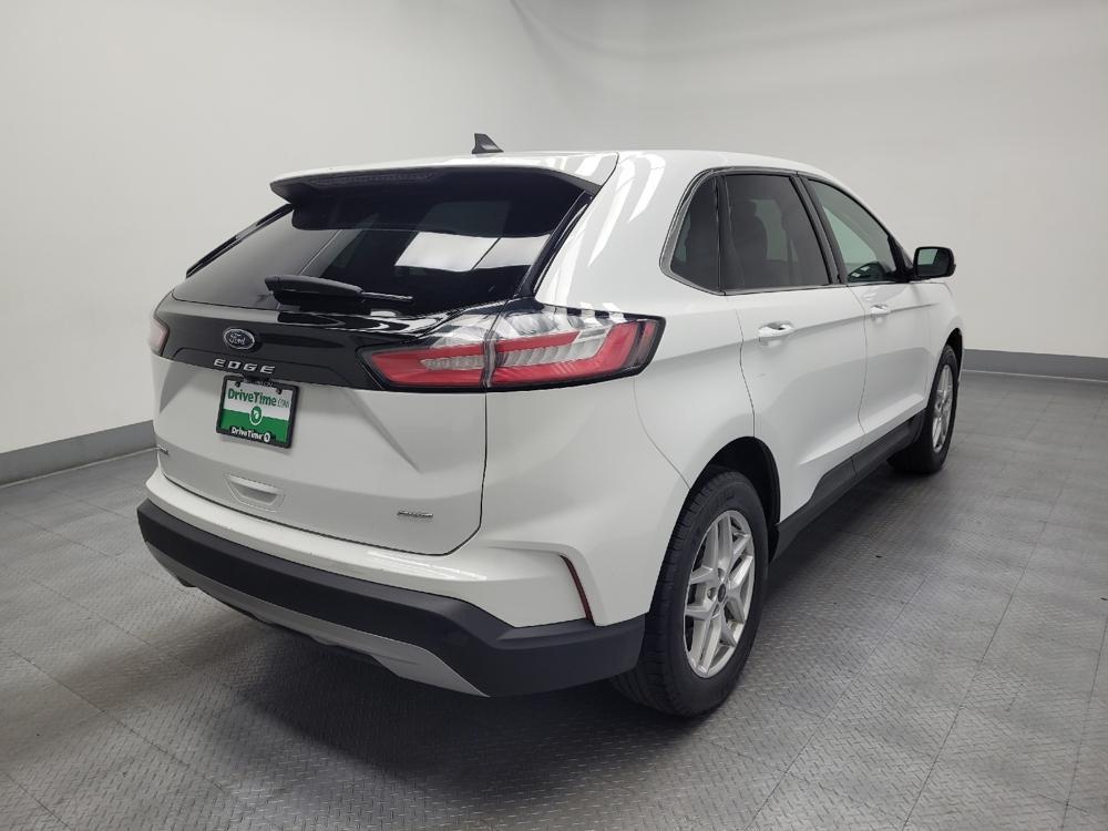 used 2024 Ford Edge car, priced at $27,095