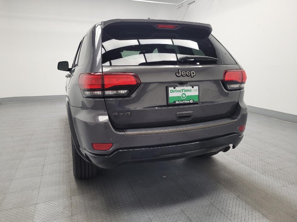 used 2016 Jeep Grand Cherokee car, priced at $16,795