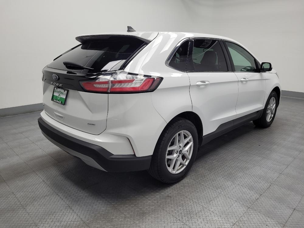 used 2024 Ford Edge car, priced at $26,895
