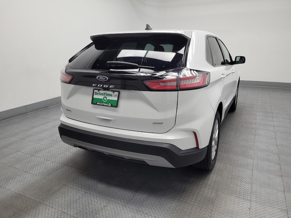 used 2024 Ford Edge car, priced at $26,895