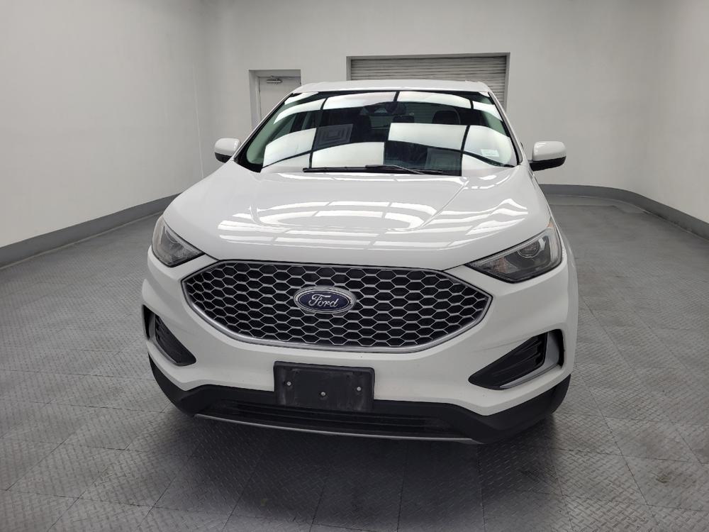 used 2024 Ford Edge car, priced at $25,795