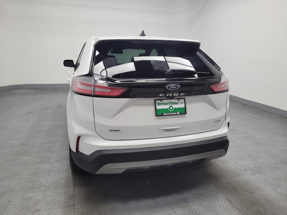 used 2024 Ford Edge car, priced at $25,795