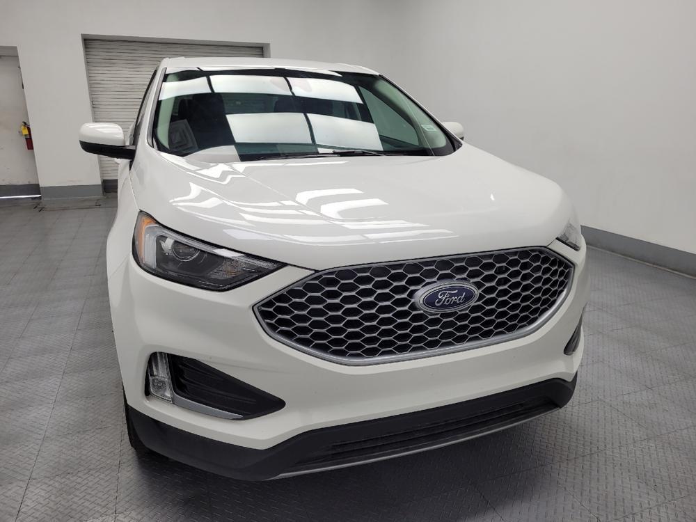 used 2023 Ford Edge car, priced at $29,395