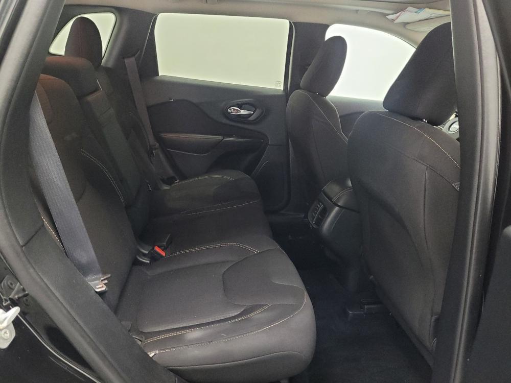 used 2016 Jeep Cherokee car, priced at $12,095