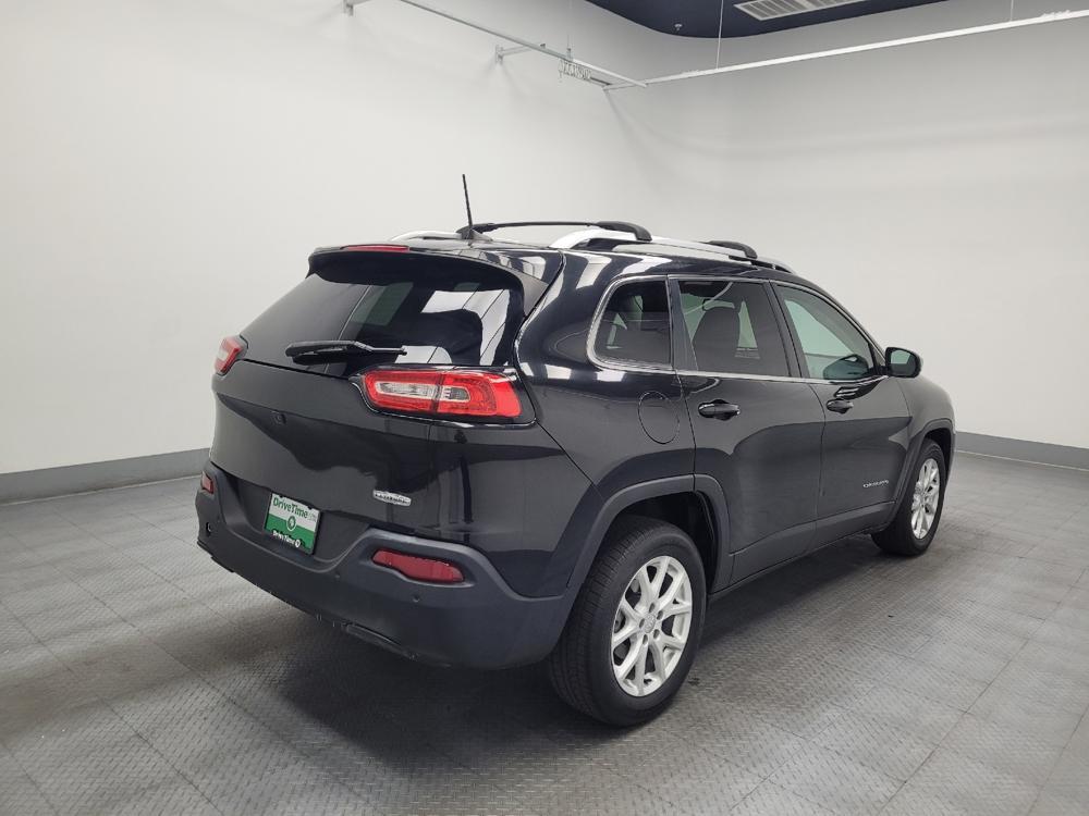 used 2016 Jeep Cherokee car, priced at $12,095