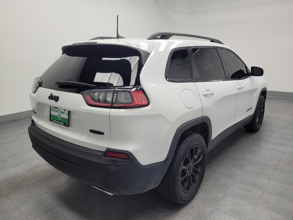 used 2021 Jeep Cherokee car, priced at $23,095