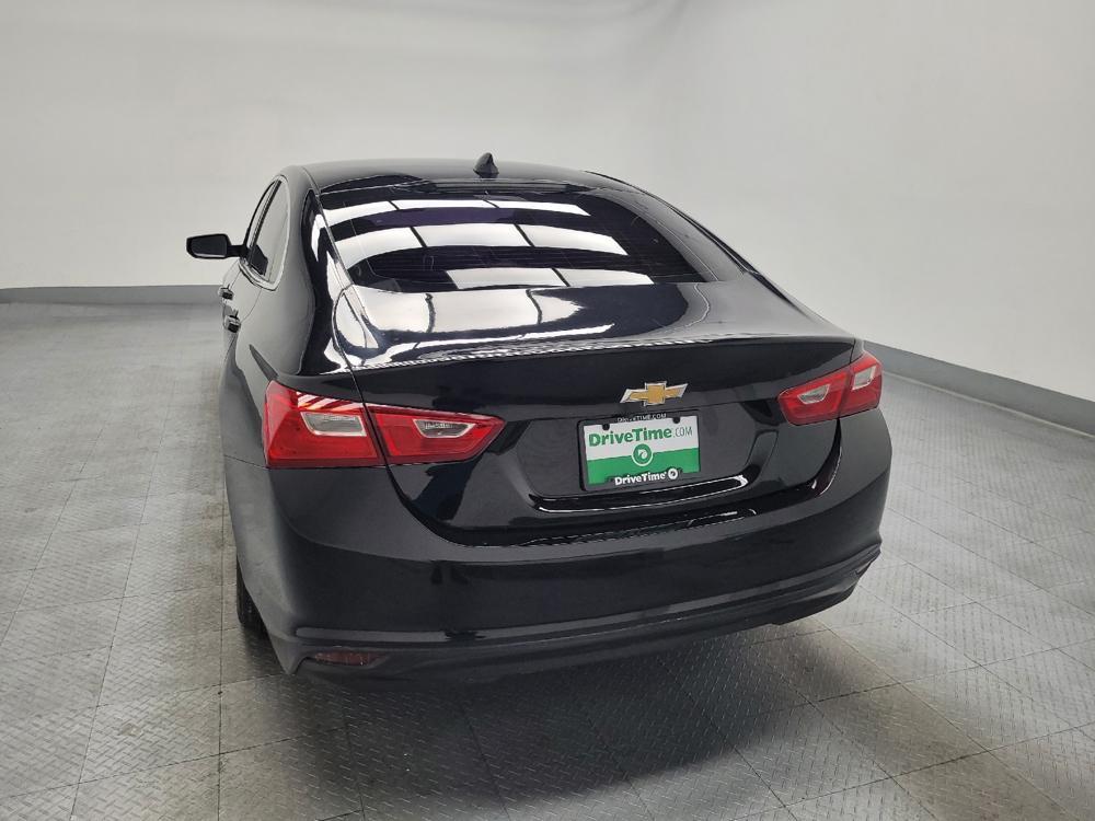 used 2017 Chevrolet Malibu car, priced at $13,095