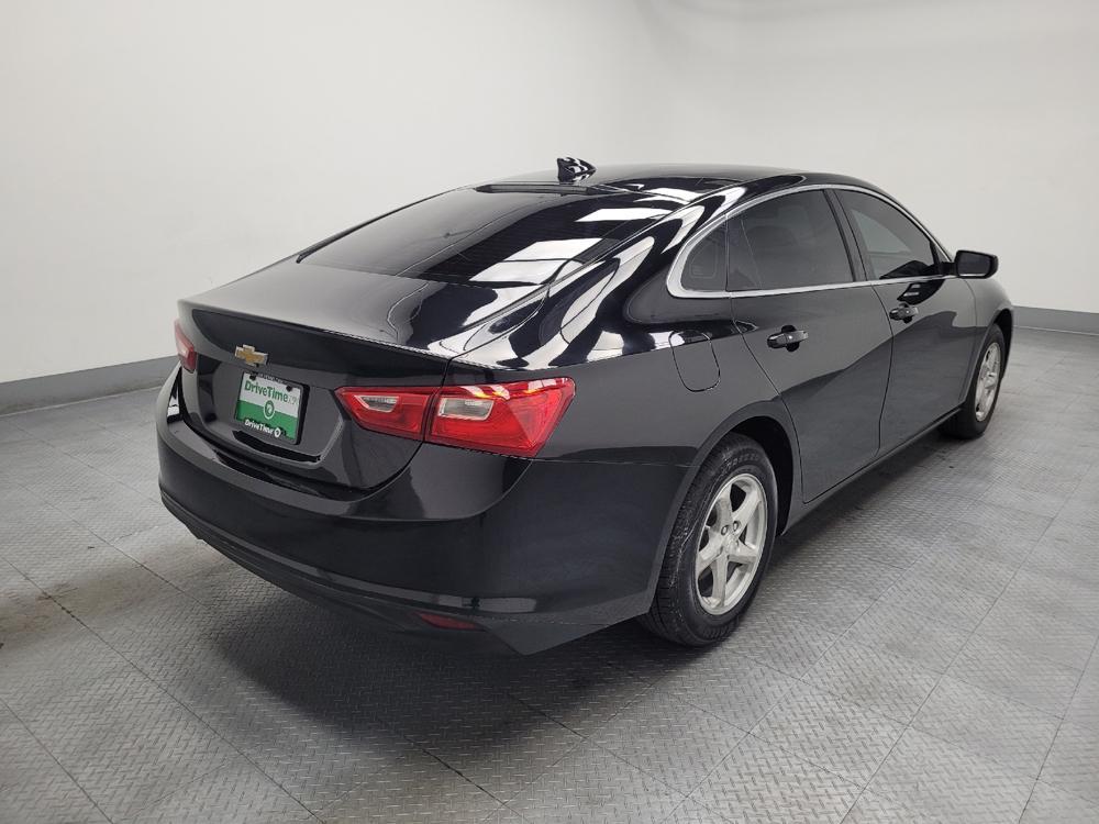 used 2017 Chevrolet Malibu car, priced at $13,095