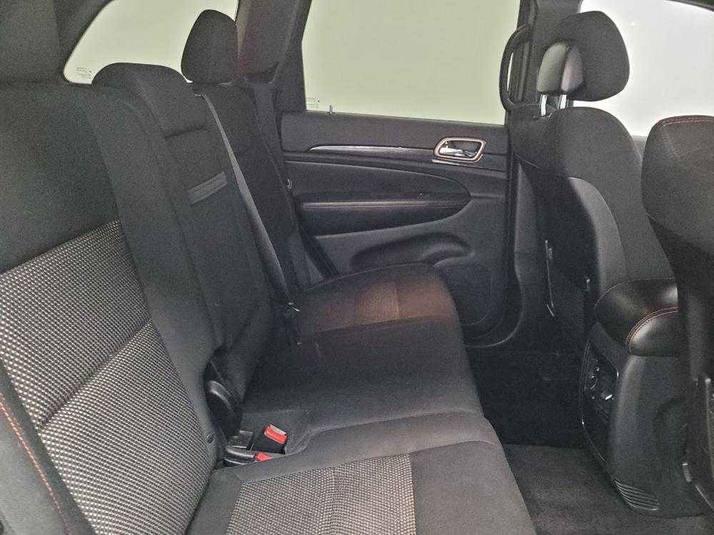 used 2016 Jeep Grand Cherokee car, priced at $15,595