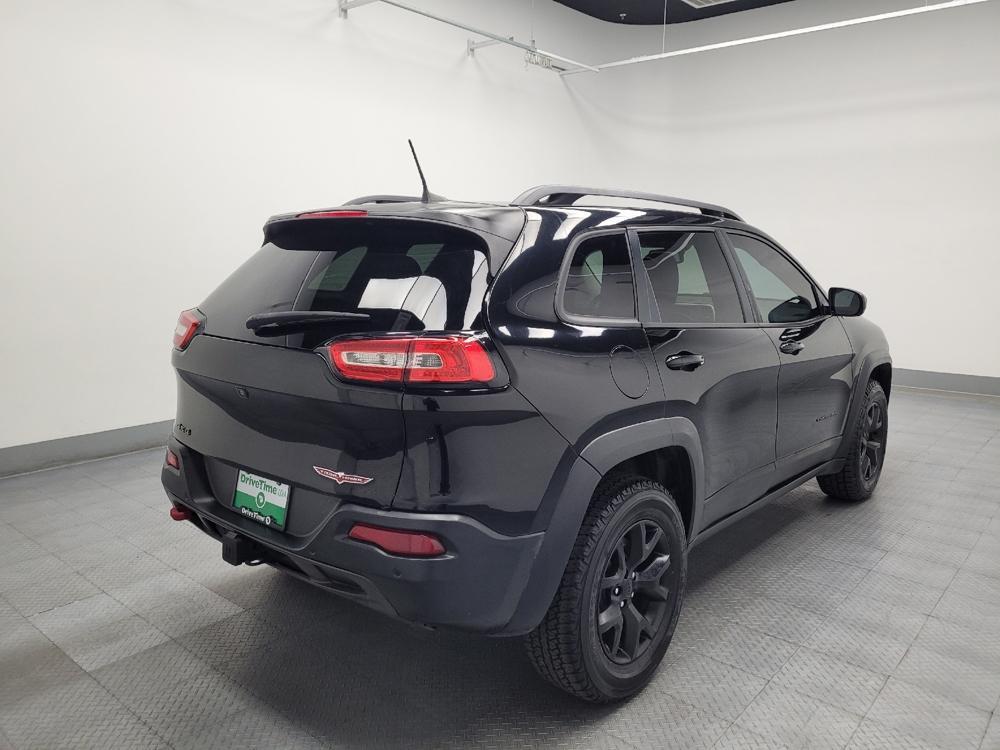 used 2018 Jeep Cherokee car, priced at $17,595