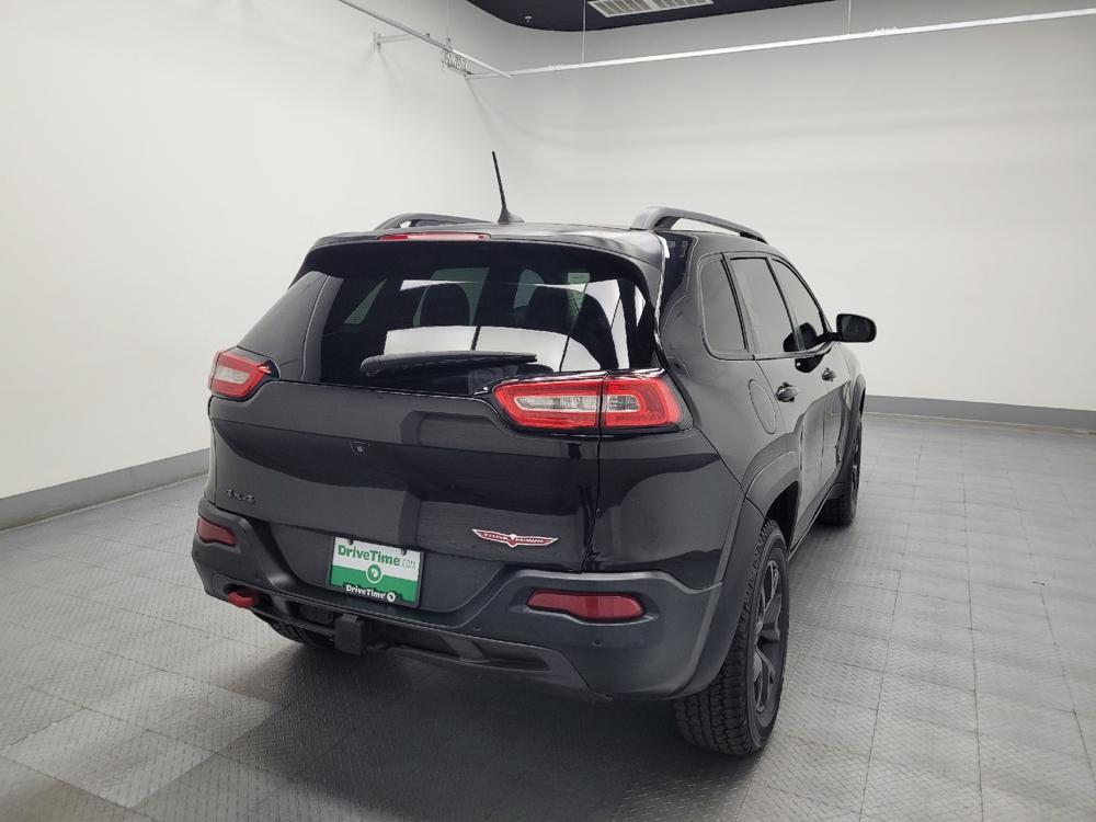 used 2018 Jeep Cherokee car, priced at $17,595