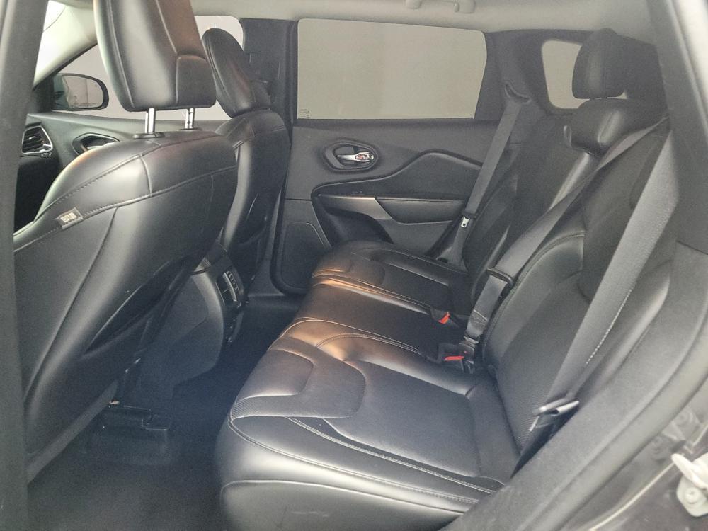 used 2020 Jeep Cherokee car, priced at $17,095