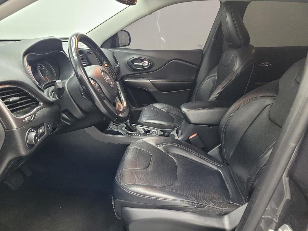 used 2020 Jeep Cherokee car, priced at $17,095
