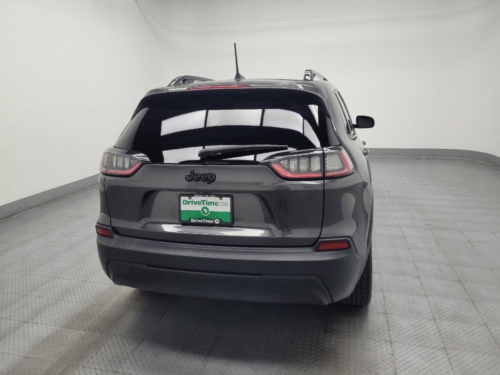 used 2019 Jeep Cherokee car, priced at $17,395