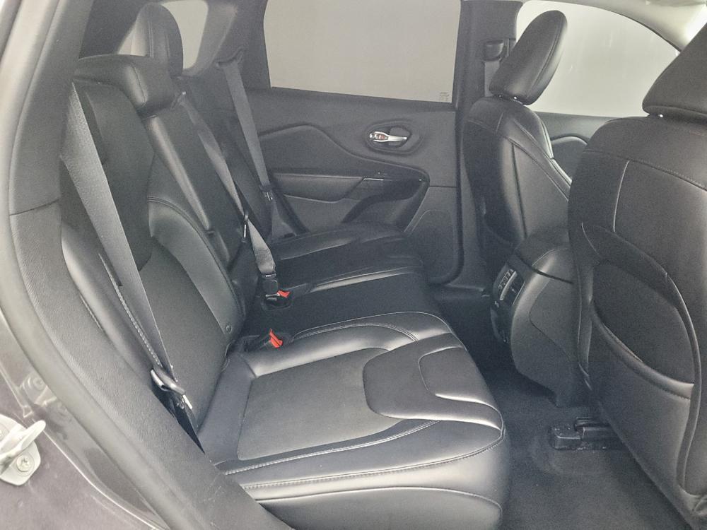 used 2019 Jeep Cherokee car, priced at $17,395
