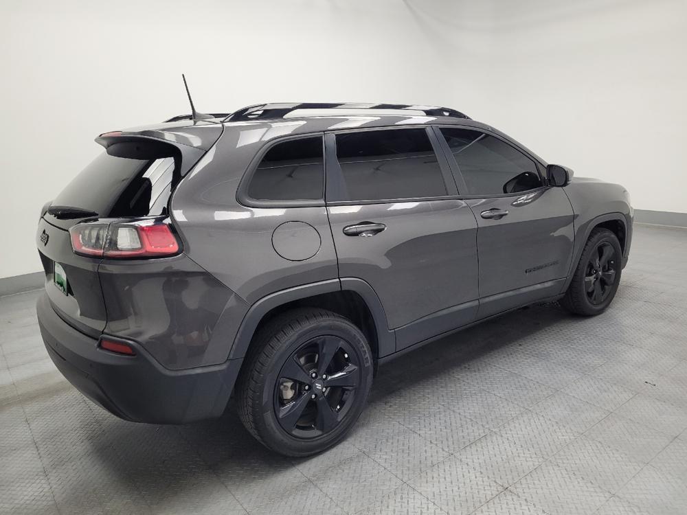 used 2019 Jeep Cherokee car, priced at $17,395