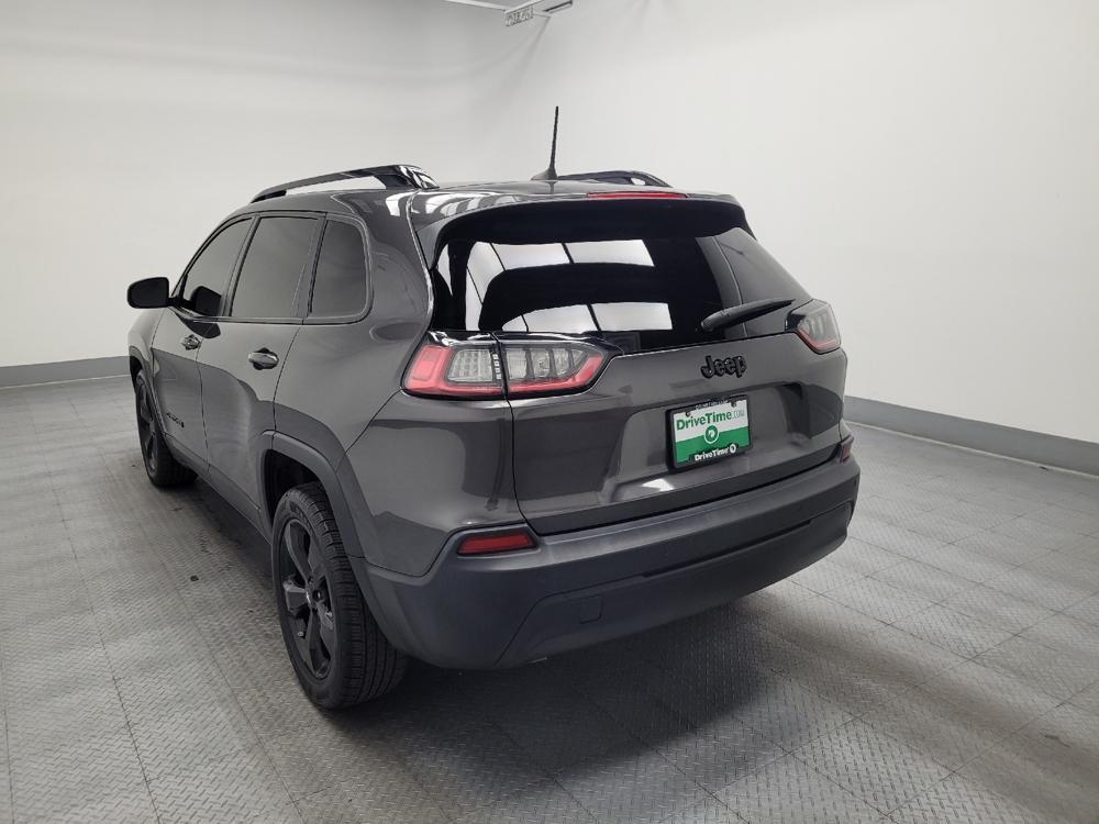 used 2019 Jeep Cherokee car, priced at $17,395